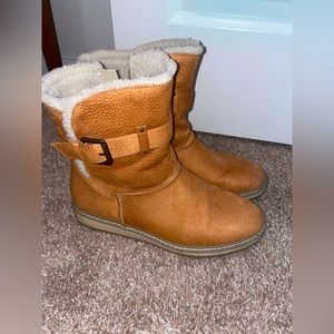 White Mountain women’s winter boots